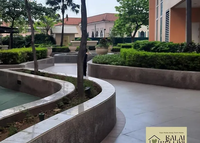 In Taguig Near Venice Grand Canal Mall Bgc Makati Balai Bellini Apartment *