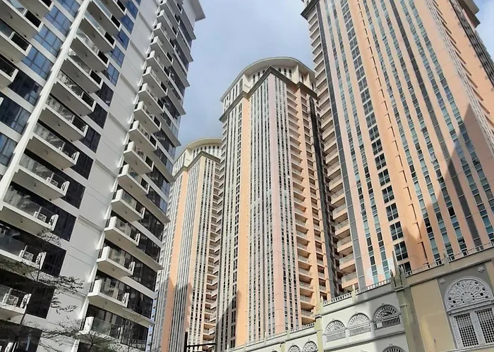 Apartment In Taguig Near Venice Grand Canal Mall Bgc Makati Balai Bellini Manila