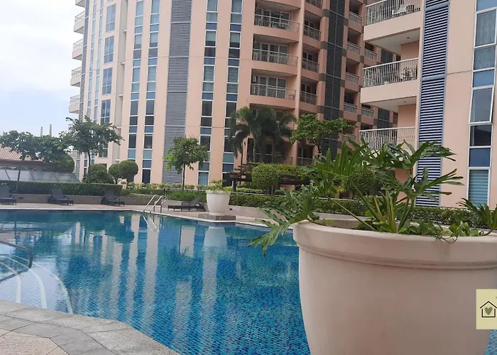 In Taguig Near Venice Grand Canal Mall Bgc Makati Balai Bellini * Manila