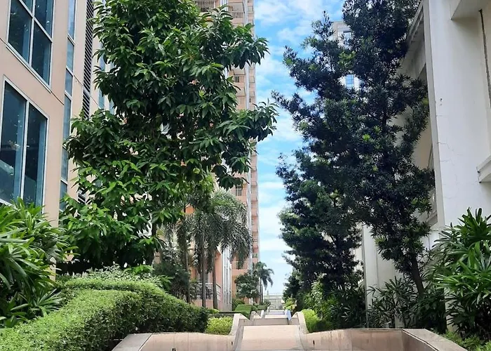 Apartment In Taguig Near Venice Grand Canal Mall Bgc Makati Balai Bellini Manila
